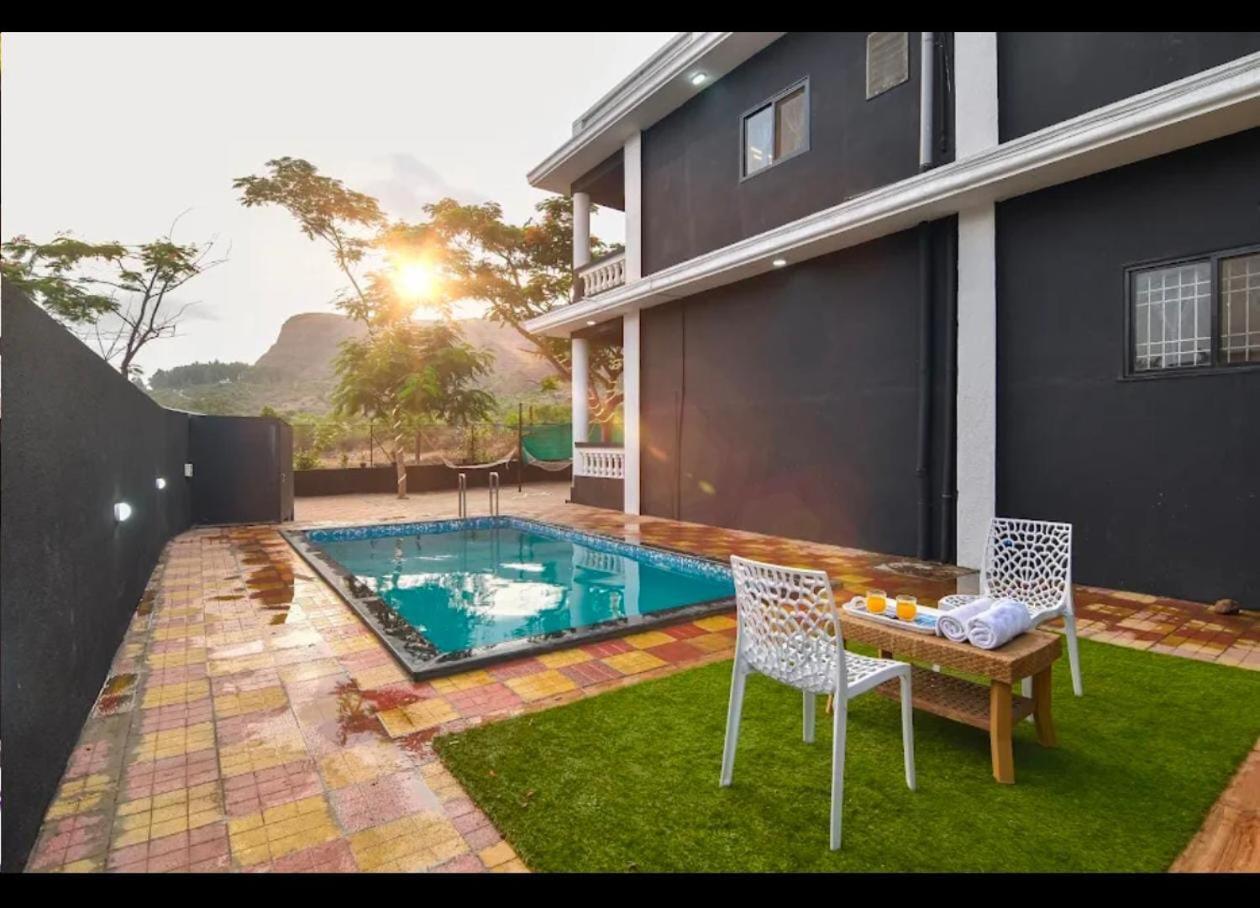 Empyrean Stay Ll 3Bhk Ll Black Horse Villa Ll Ac Ll Private Pool Ll Wifi II Lux Ll Lonavala Extérieur photo