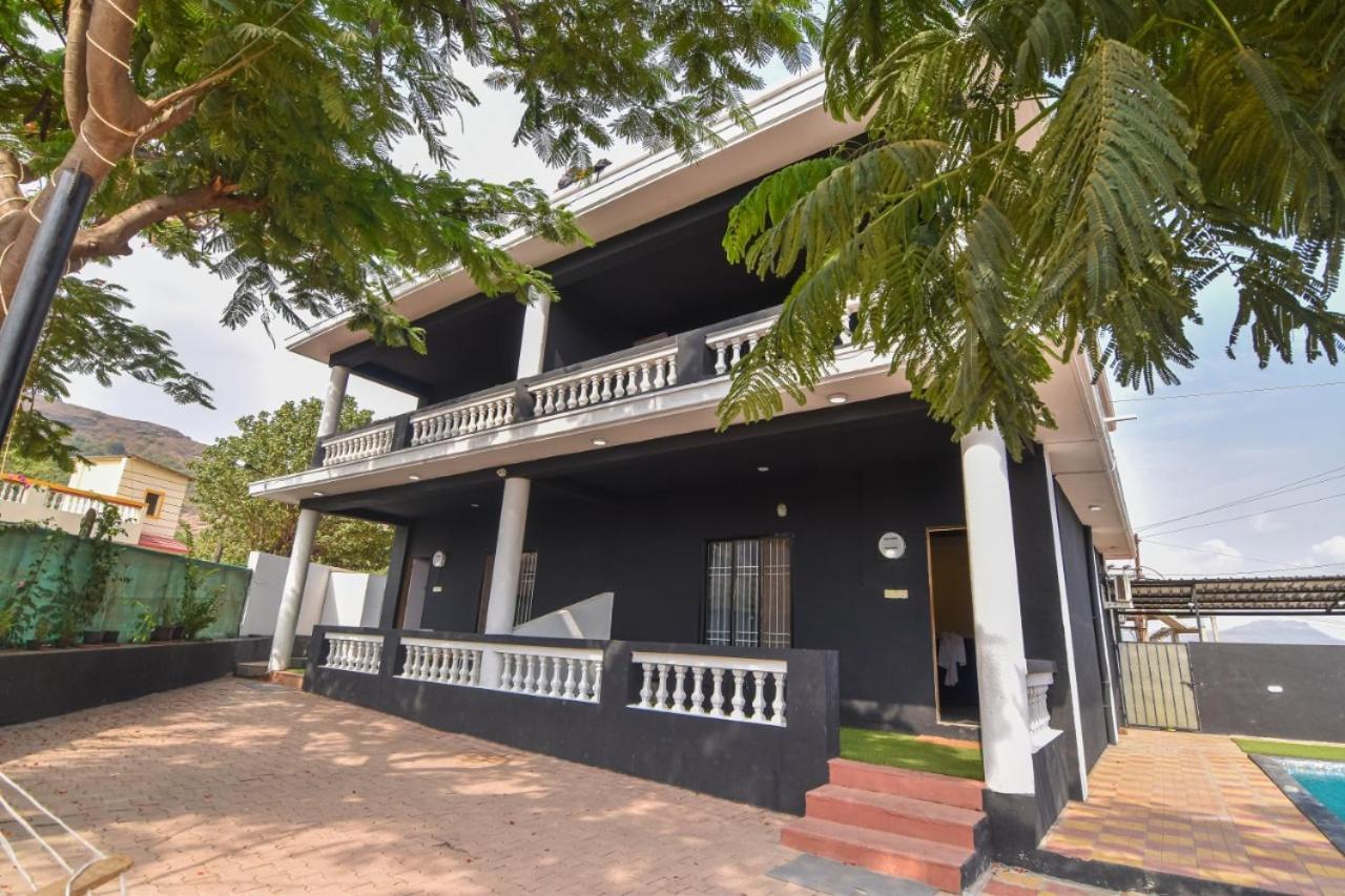 Empyrean Stay Ll 3Bhk Ll Black Horse Villa Ll Ac Ll Private Pool Ll Wifi II Lux Ll Lonavala Extérieur photo