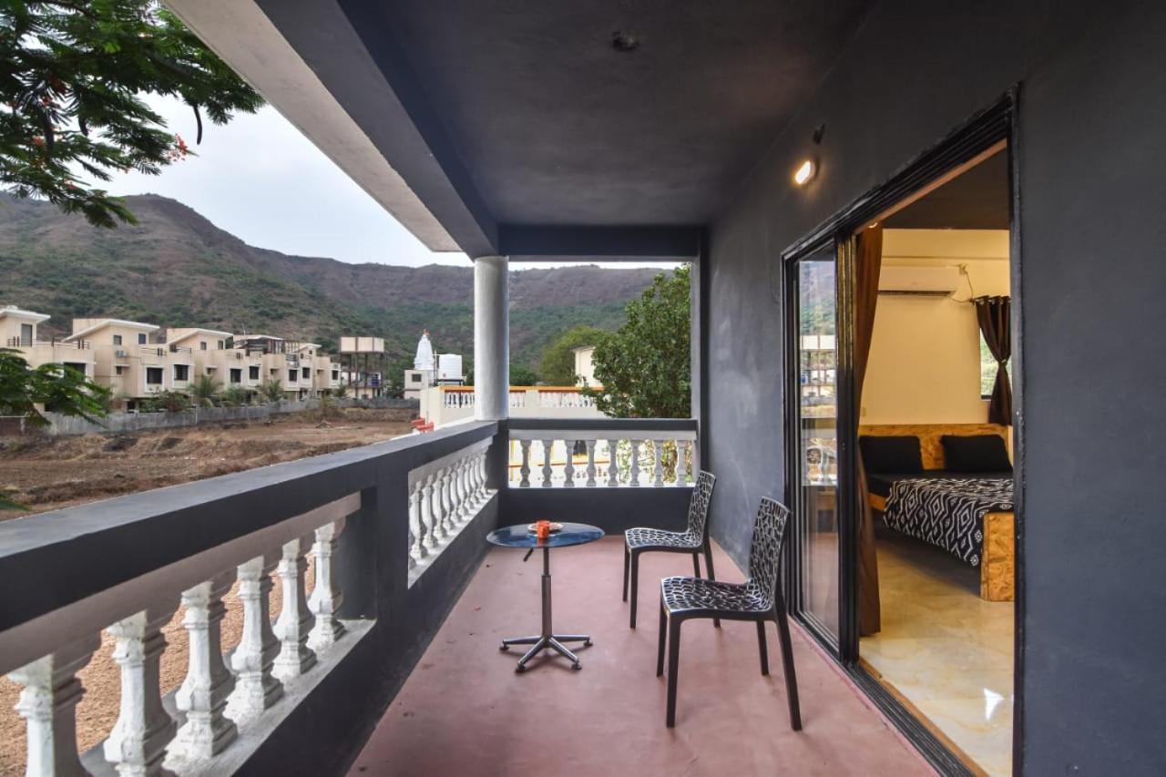 Empyrean Stay Ll 3Bhk Ll Black Horse Villa Ll Ac Ll Private Pool Ll Wifi II Lux Ll Lonavala Extérieur photo
